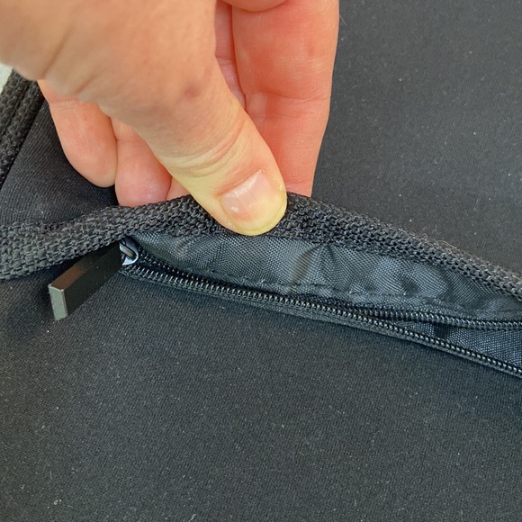 Thinkpad Computer case - Picture 5 of 8